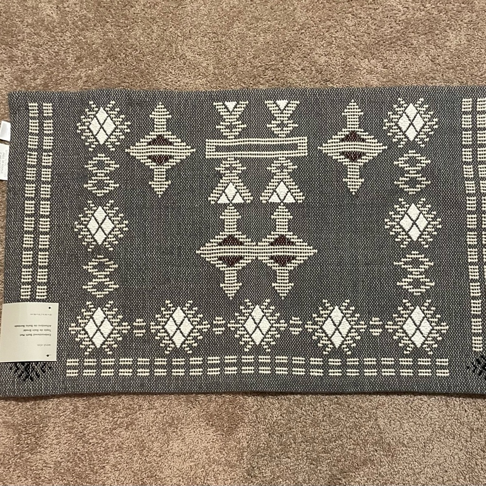 West Elm - New Never Used Bathmat/Rug